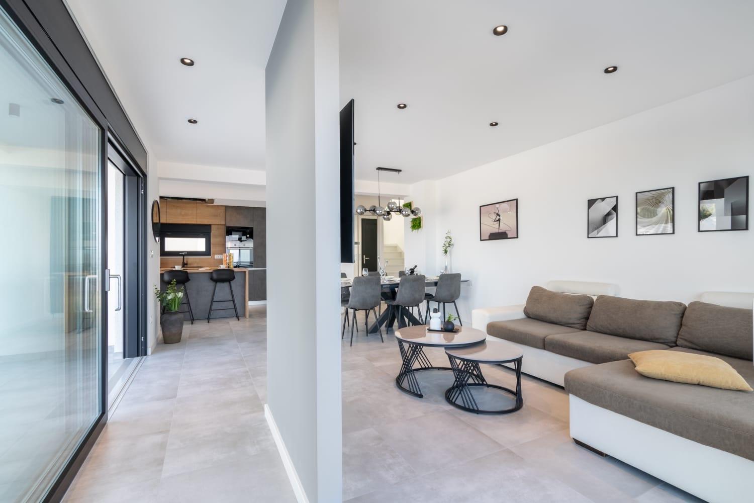 Villa Luxury Andro *